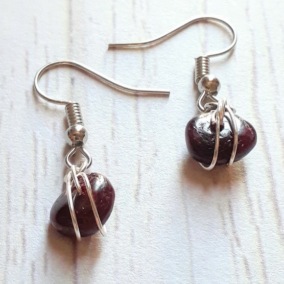 Garnet Gemstone Earrings - Picture 3 of 3